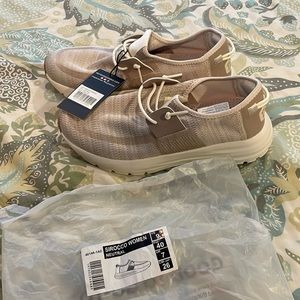 Brand new!! Size 9 sirocco hey dudes